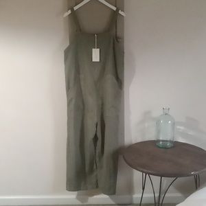 UNIVERSAL THREAD ARMY GREEN WIDE LEG OVERALL ROMPER SZ S NWT